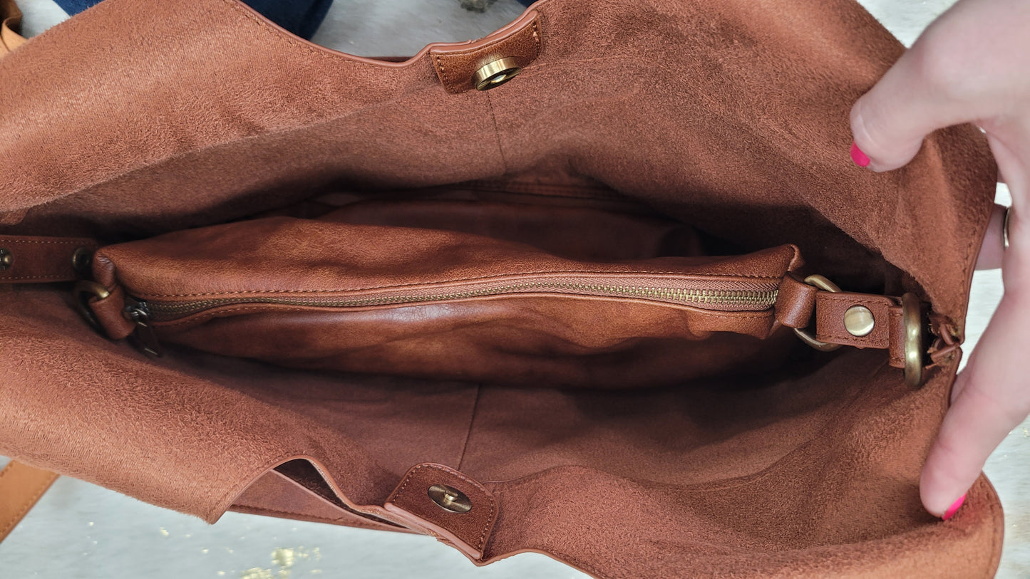 4 Pocket Hobo W/Removable Crossbody