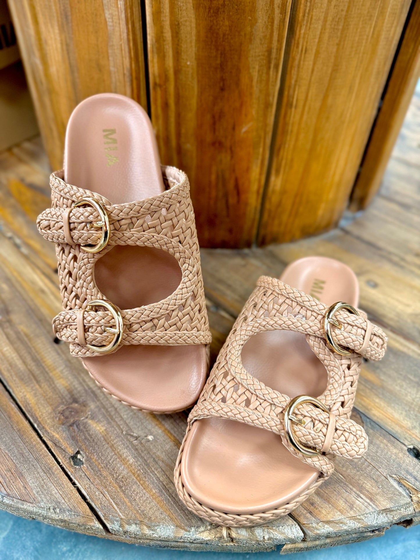 The Cabana Woven Slide