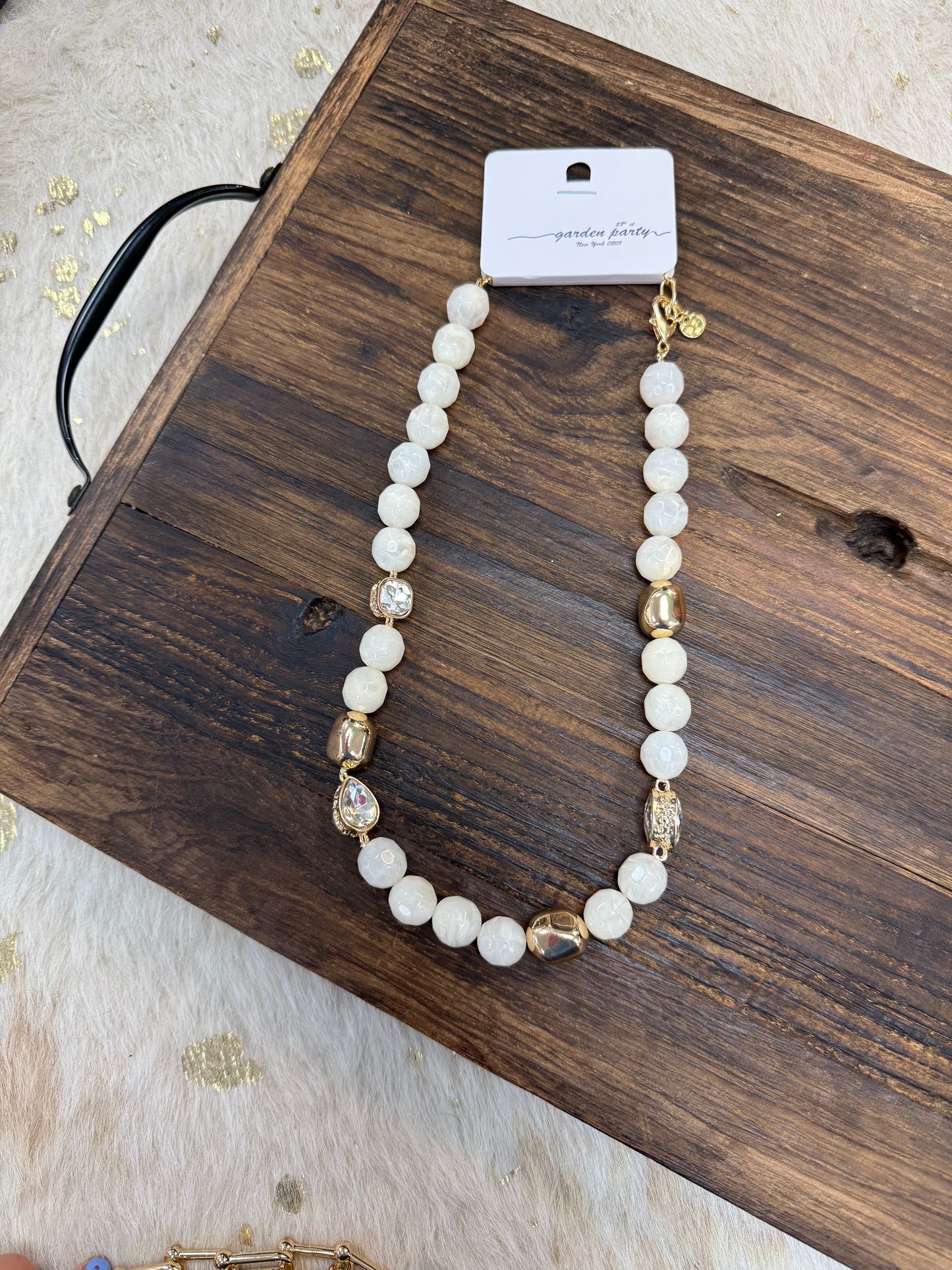 Wilma Pearl Necklace