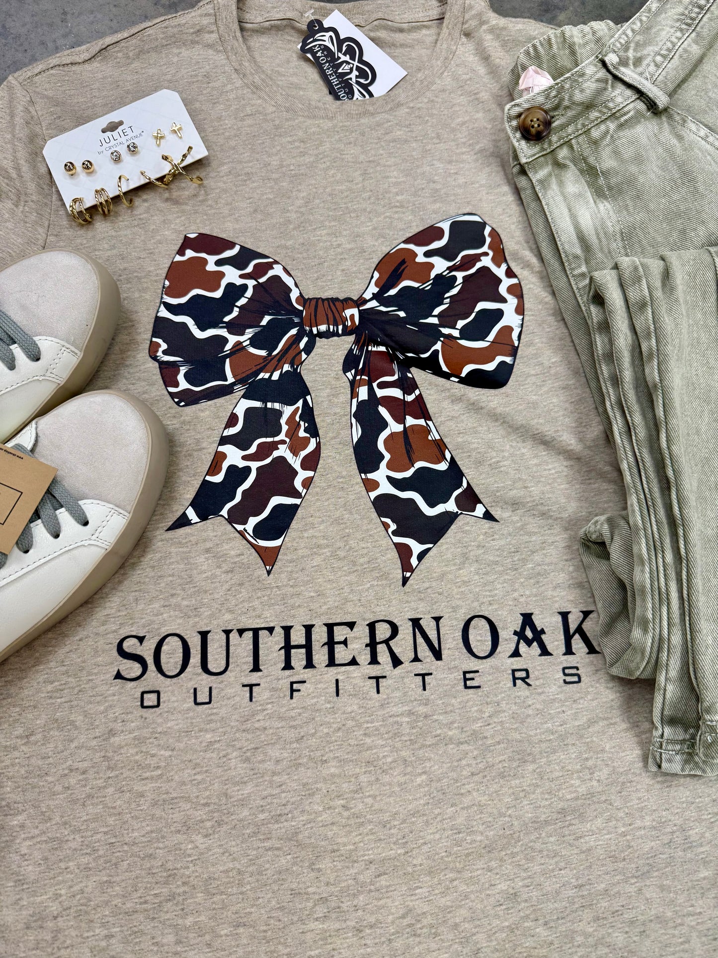 Neutral Retro Bow Tee