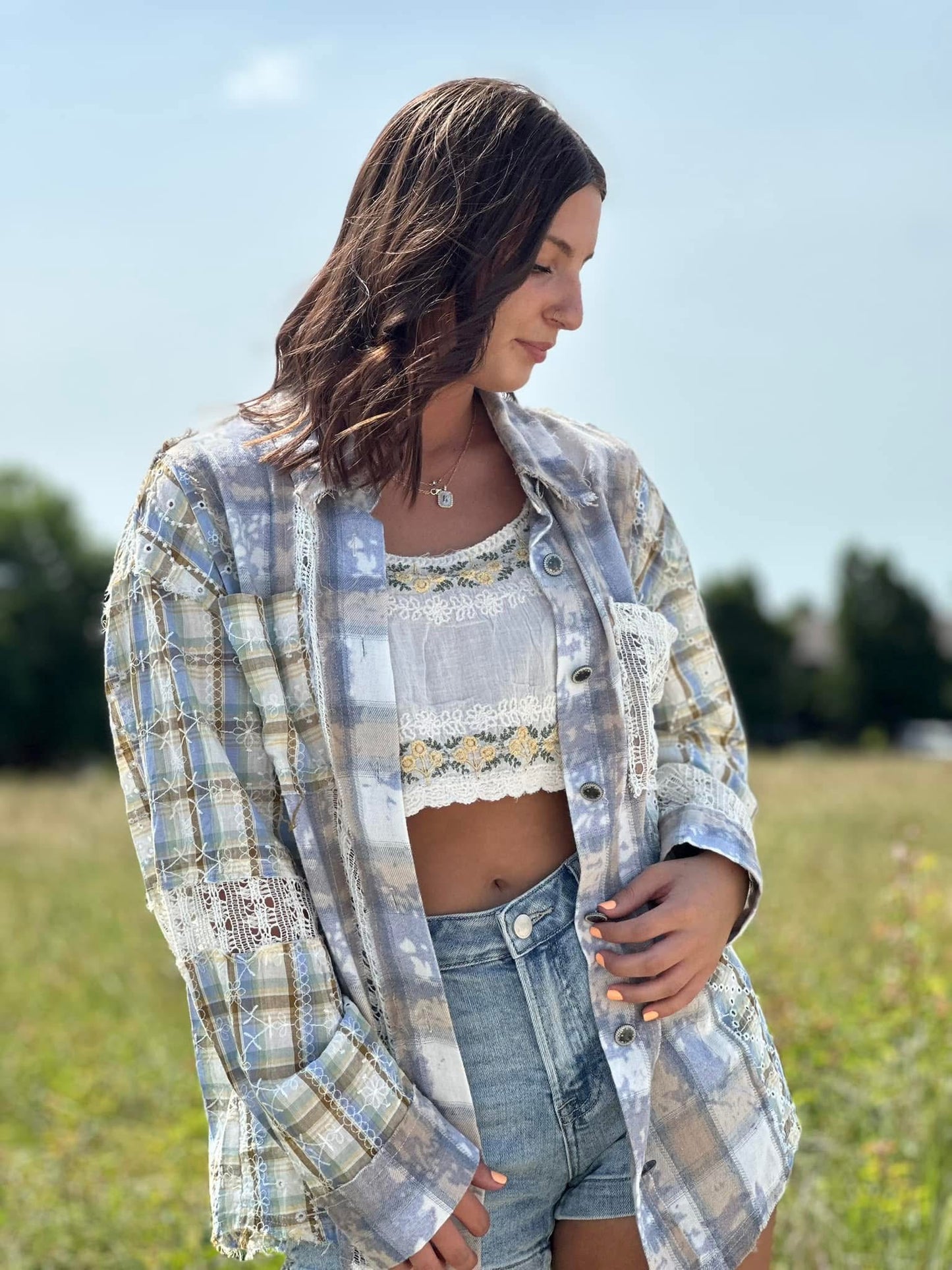 Crochet Floral Embroidery Crop Top