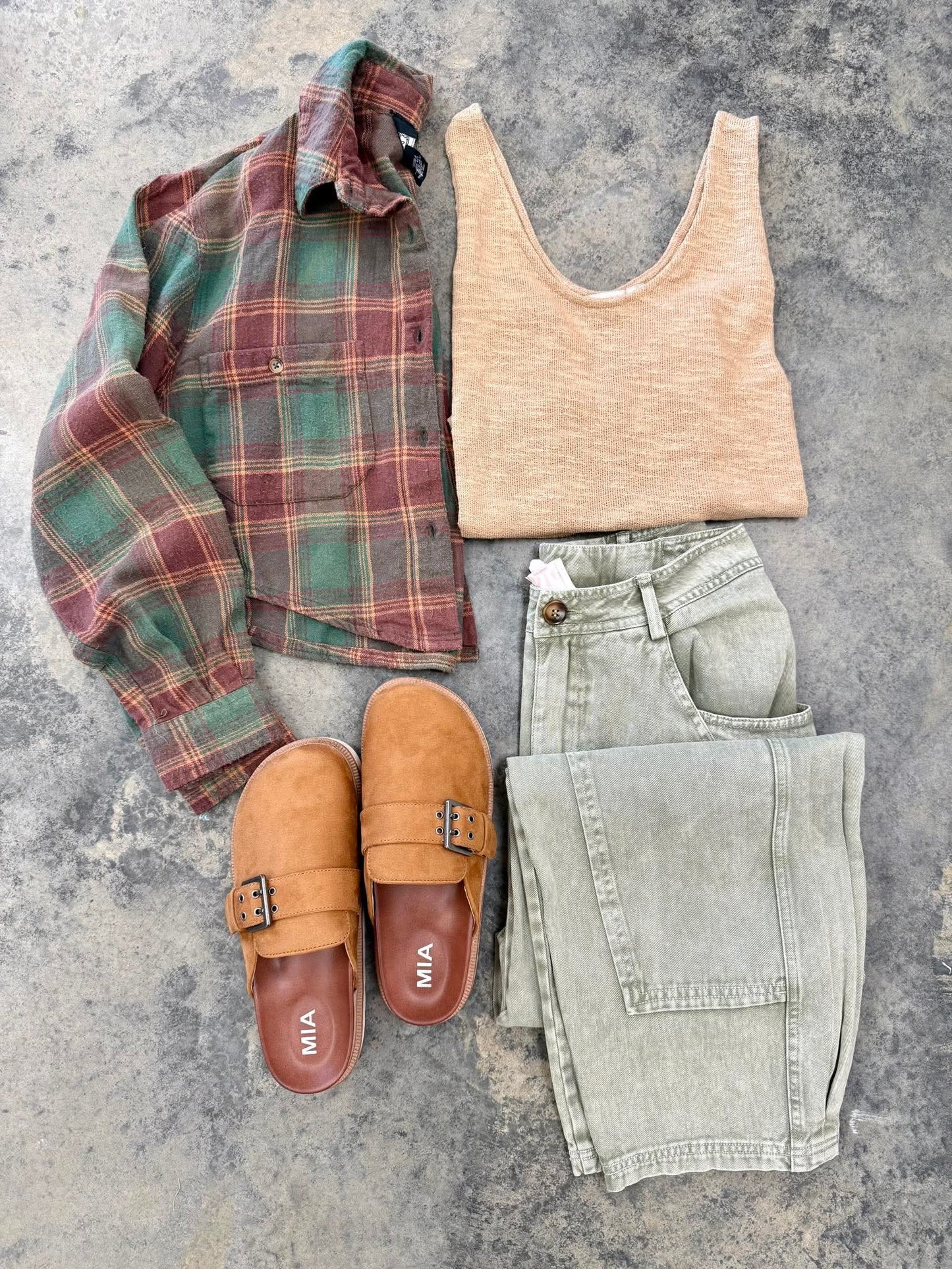 Bella Crop Plaid Button Up