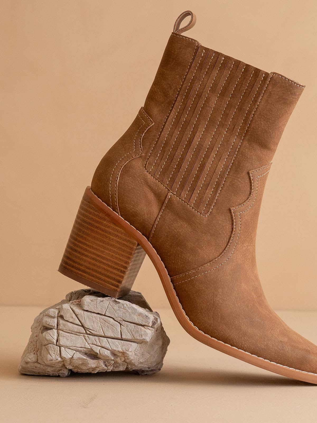 The Addison | Brown Perfectly Paneled Fall Western Boot