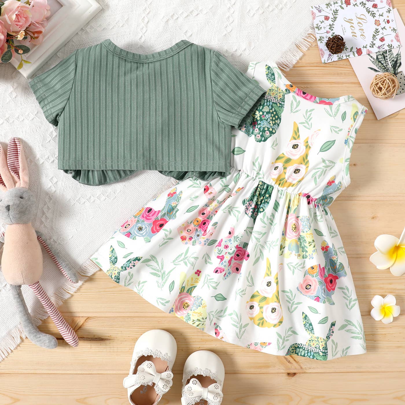 2pcs Baby Girl Solid Ribbed Short-sleeve Ruffle Top & Dress