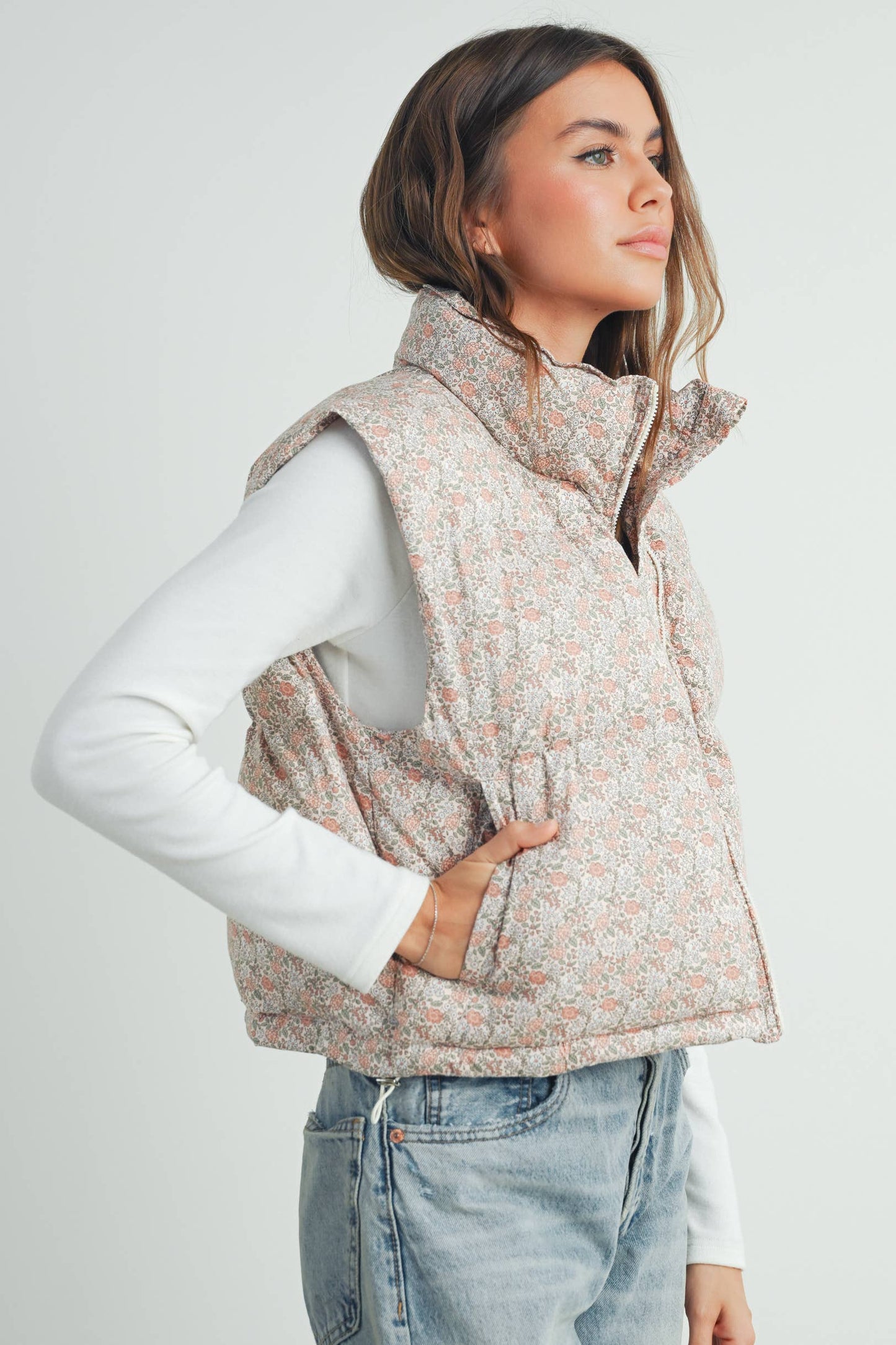 FLORAL HIGH NECK PUFFER VEST - BMJ7560
