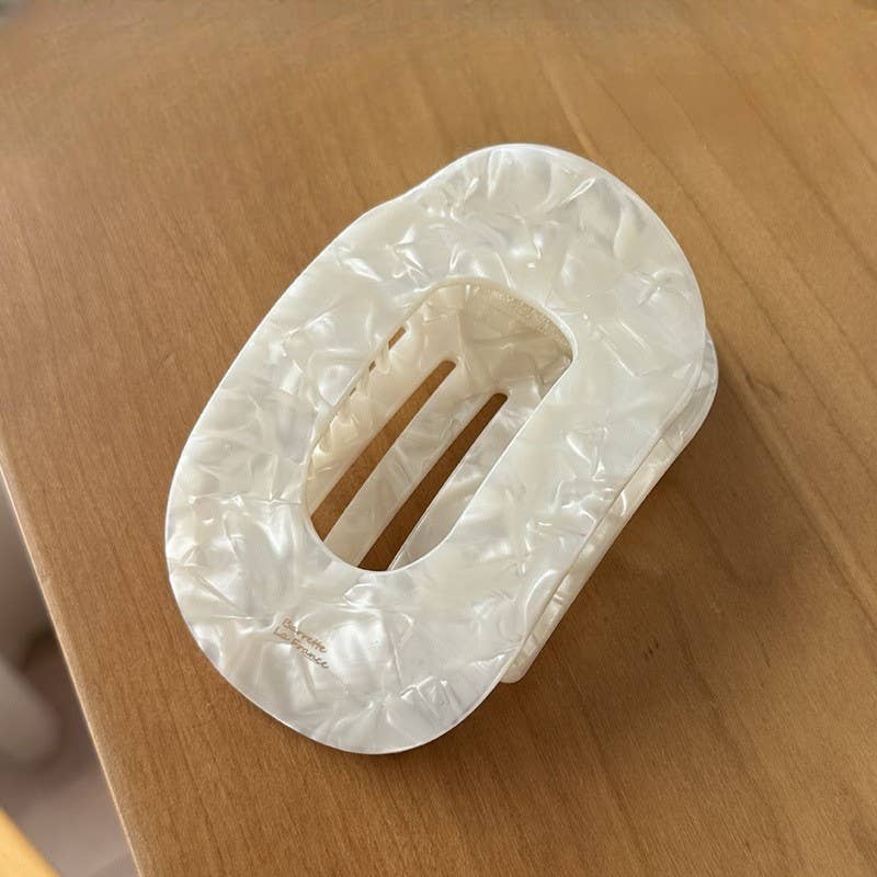 Jumbo Lay Flat Oval Hair Claw Clips