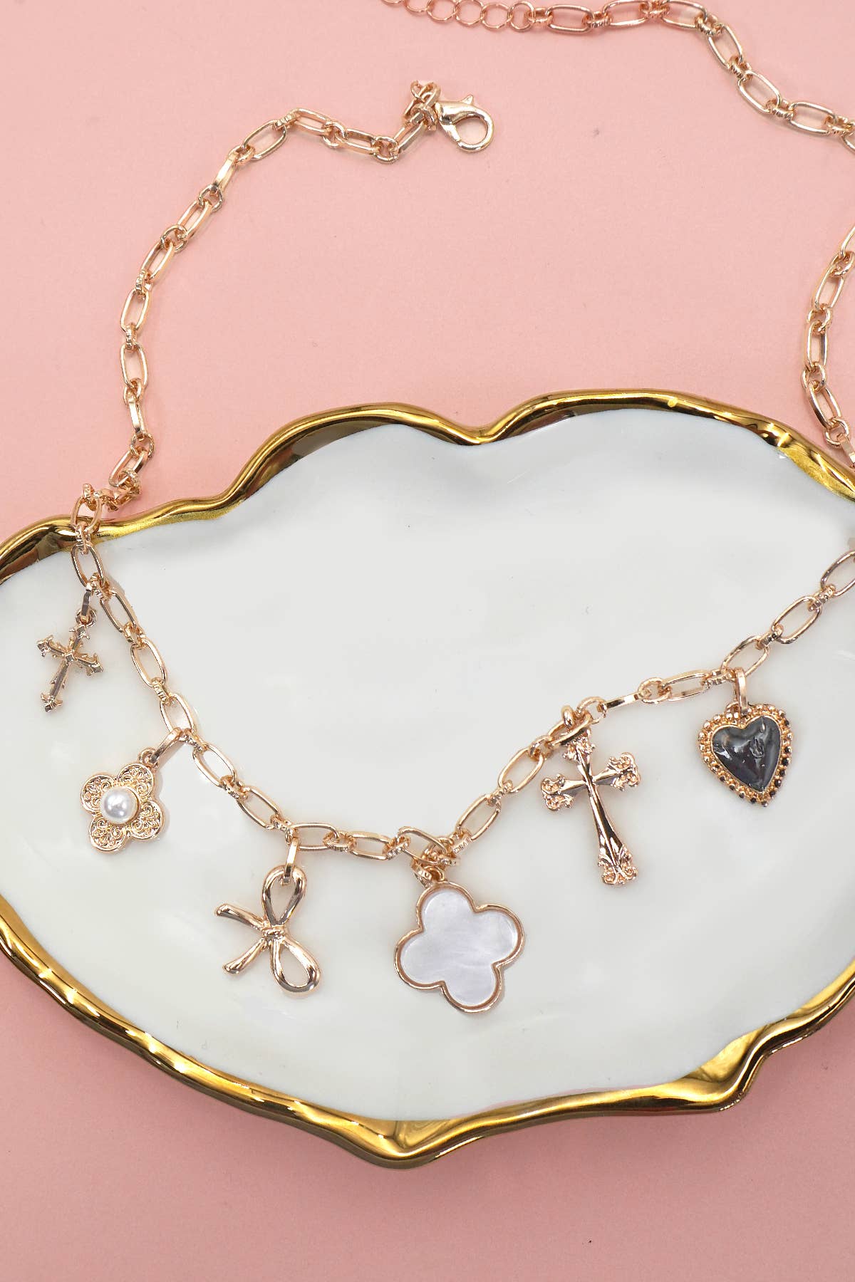 CHARM NECKLACE-CLOVER