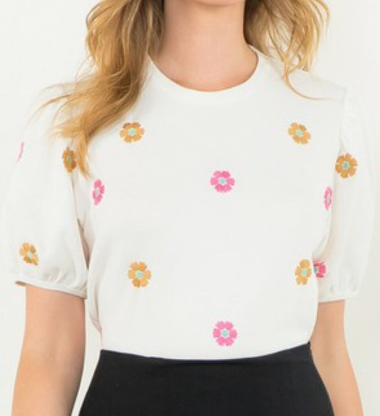 Daisy Dreams Puffer Sleeve Top