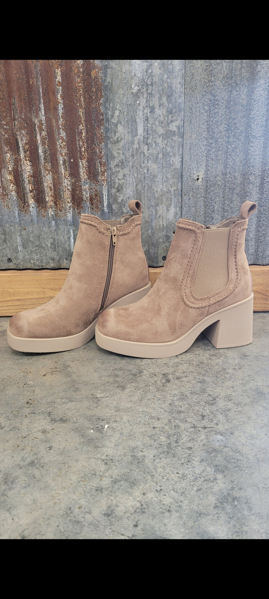 Pierre Dumas Bootie