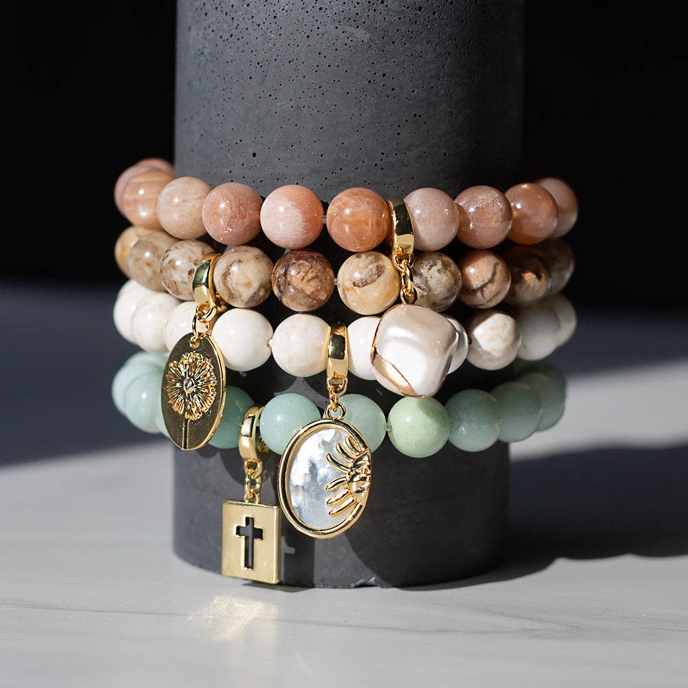Mama Charm | Gold | Charm Bar | Backpack Charm